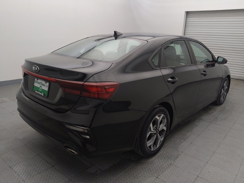 2020 Kia Forte in Houston, TX 77074 - 18069866 10