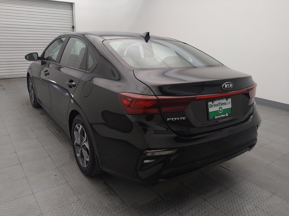 2020 Kia Forte in Houston, TX 77074 - 18069866 5