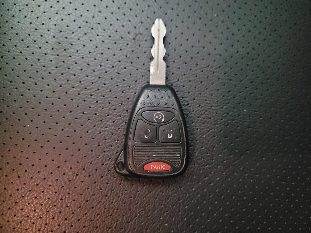 2017 Jeep Compass in Taylor, MI 48180 - 18069870 32