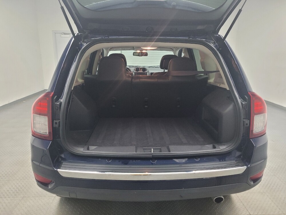 2017 Jeep Compass in Taylor, MI 48180 - 18069870 29