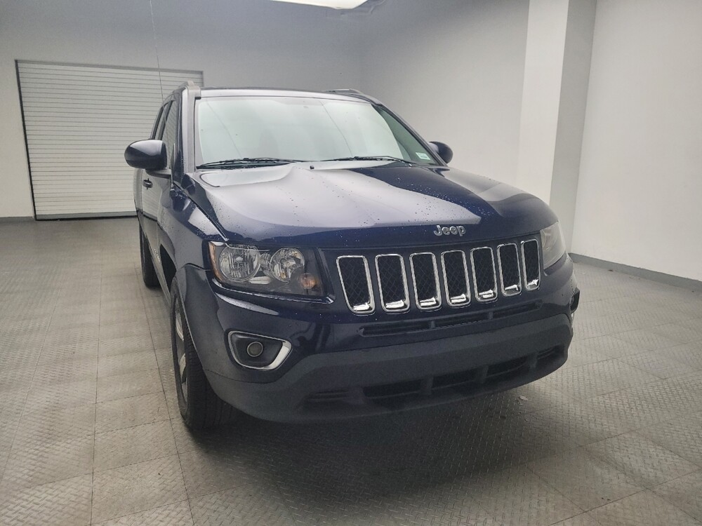 2017 Jeep Compass in Taylor, MI 48180 - 18069870 14