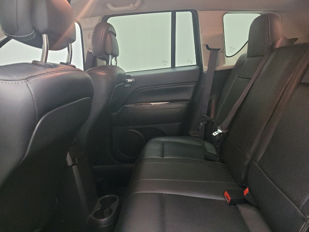 2017 Jeep Compass in Taylor, MI 48180 - 18069870 18