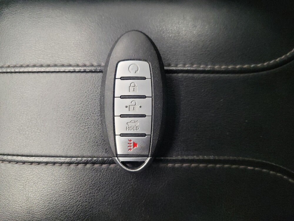 2017 Nissan Rogue in Memphis, TN 38115 - 18069872 32