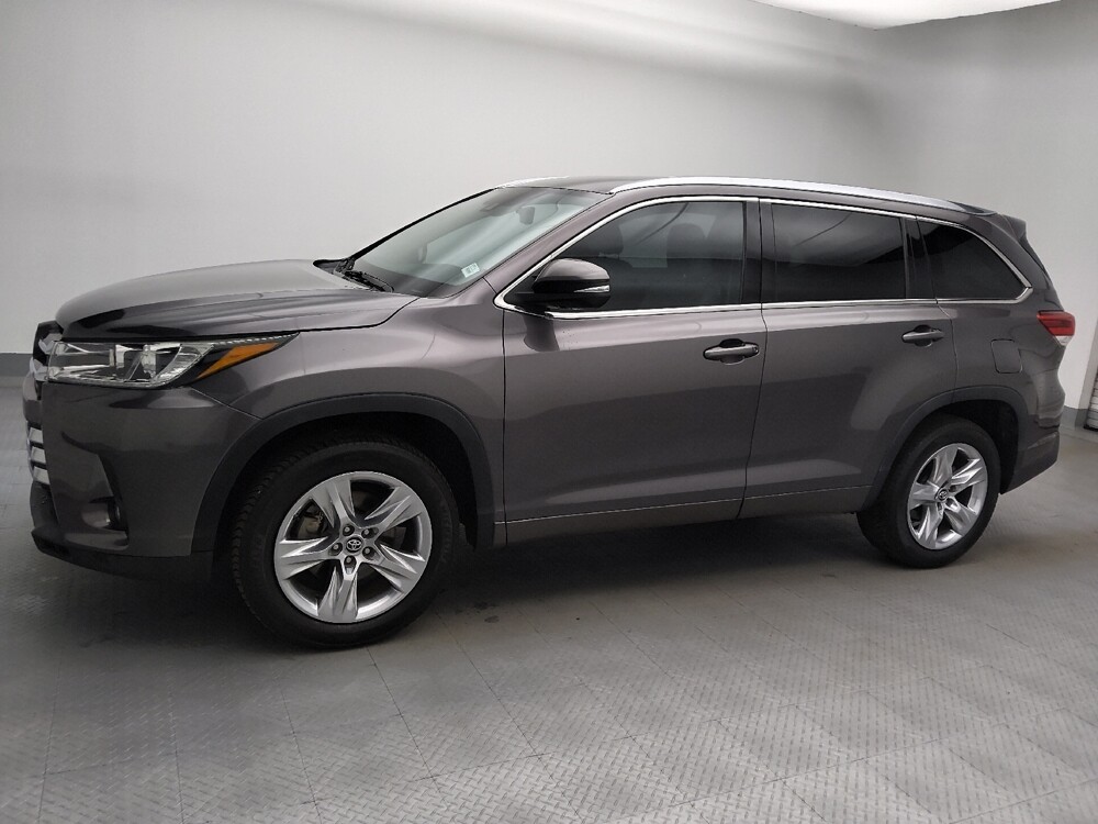 2019 Toyota Highlander in Denver, CO 80012 - 18069942 2