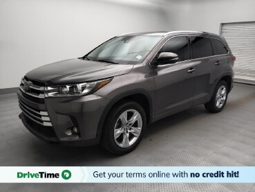 2019 Toyota Highlander in Denver, CO 80012