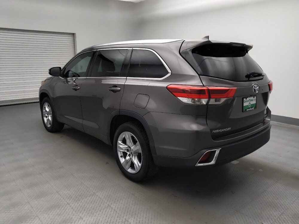 2019 Toyota Highlander in Denver, CO 80012 - 18069942 5