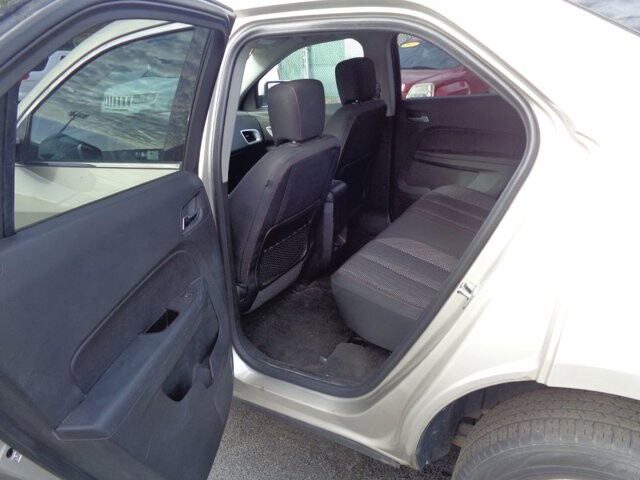 2016 Chevrolet Equinox in Lebanon, TN 37087-3302 - 18069955 6