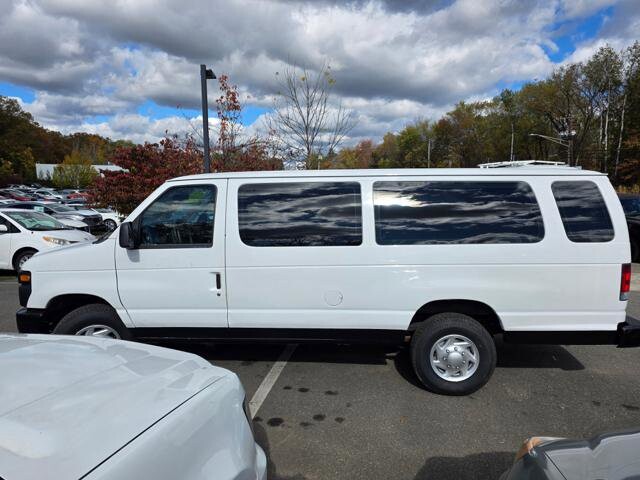 2012 Ford E-350 and Econoline 350 in Blauvelt, NY 10913 - 18069958 4
