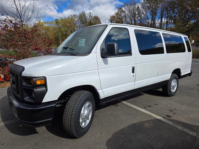2012 Ford E-350 and Econoline 350 in Blauvelt, NY 10913 - 18069958 3