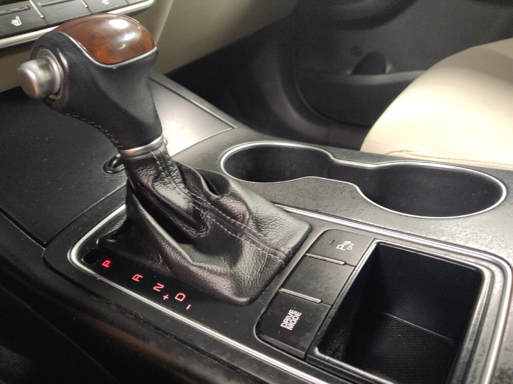 2018 Kia Sorento in Round Rock, TX 78664 - 18069960 26