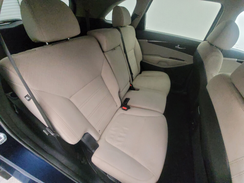 2018 Kia Sorento in Round Rock, TX 78664 - 18069960 19