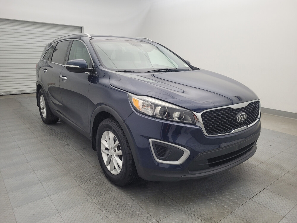 2018 Kia Sorento in Round Rock, TX 78664 - 18069960 13