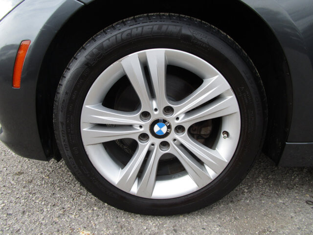 2017 BMW 330i xDrive in Tampa, FL 33604-6914 - 18069967 21