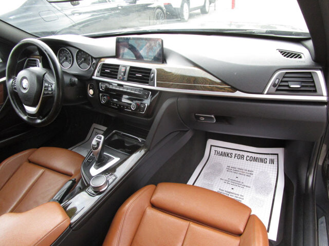 2017 BMW 330i xDrive in Tampa, FL 33604-6914 - 18069967 12