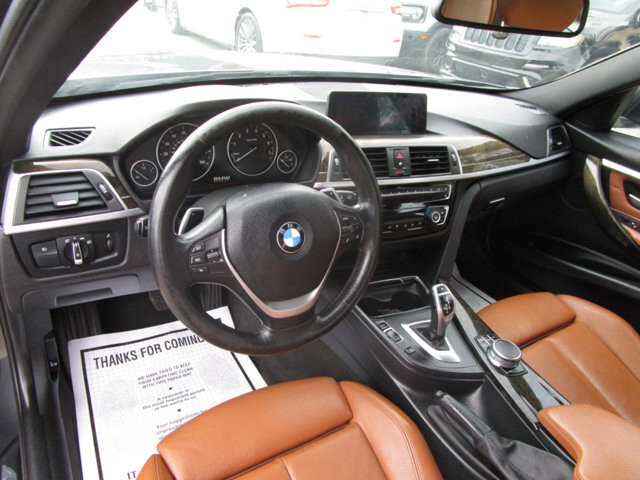 2017 BMW 330i xDrive in Tampa, FL 33604-6914 - 18069967 13