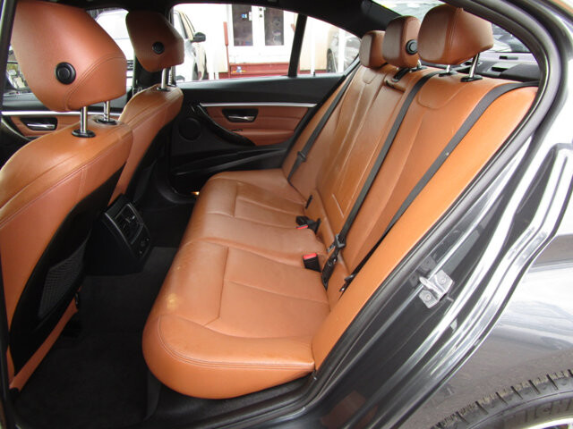 2017 BMW 330i xDrive in Tampa, FL 33604-6914 - 18069967 11