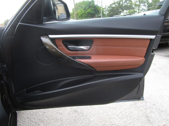 2017 BMW 330i xDrive in Tampa, FL 33604-6914 - 18069967 18