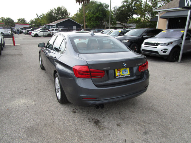 2017 BMW 330i xDrive in Tampa, FL 33604-6914 - 18069967 27