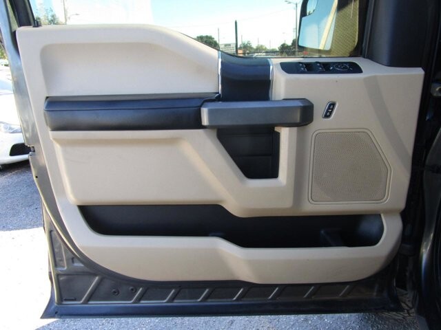 2018 Ford F150 in Tampa, FL 33604-6914 - 18069969 16