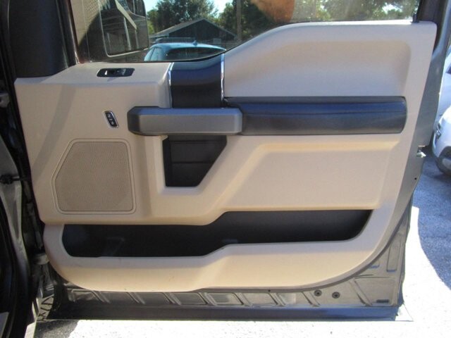 2018 Ford F150 in Tampa, FL 33604-6914 - 18069969 17