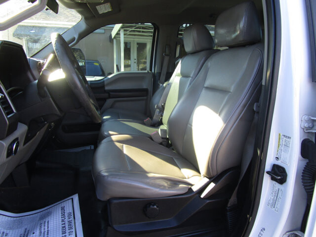 2018 Ford F250 in Tampa, FL 33604-6914 - 18069970 8