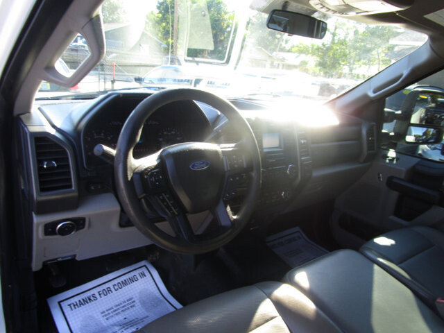 2018 Ford F250 in Tampa, FL 33604-6914 - 18069970 12