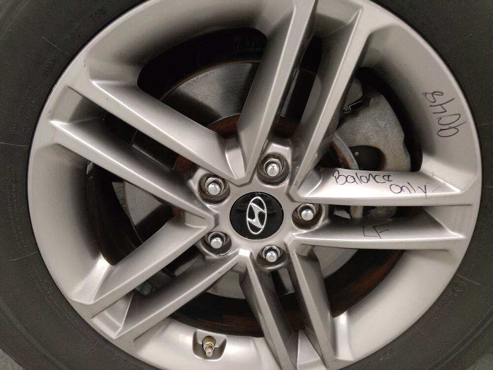 2017 Hyundai Santa Fe in Pelham, AL 35124 - 18069987 31