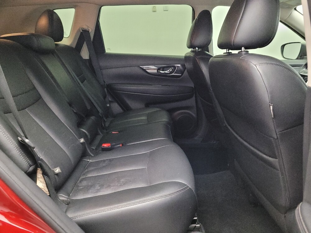 2018 Nissan Rogue in Arlington, TX 76011 - 18069999 19