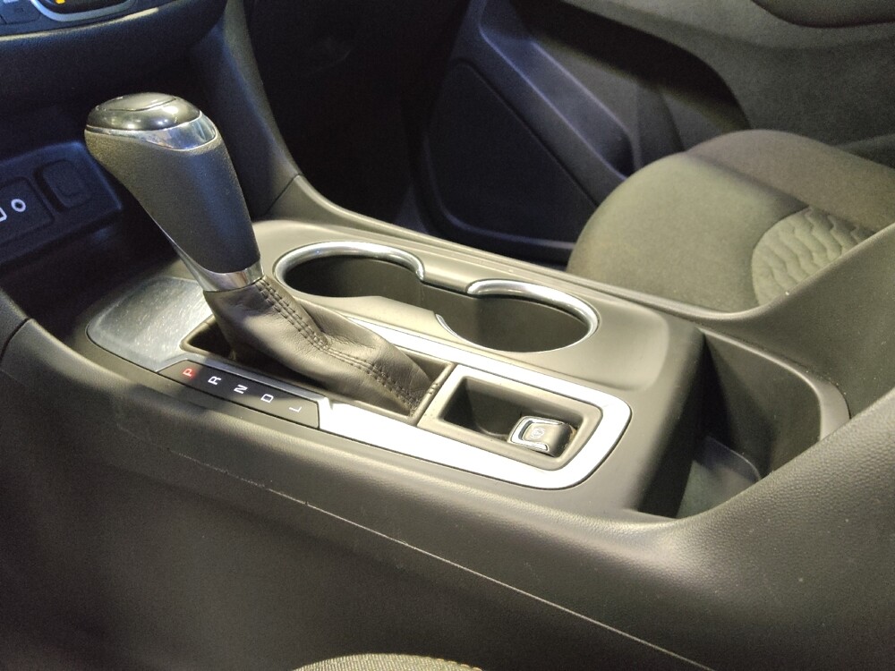 2020 Chevrolet Equinox in Phoenix, AZ 85022 - 18070016 26