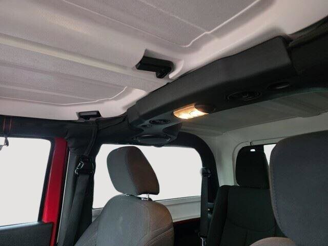 2014 Jeep Wrangler in Mesa, AZ 85212 - 18070022 15