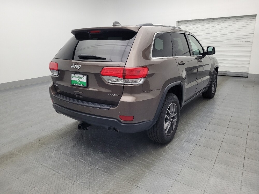 2019 Jeep Grand Cherokee in Jacksonville, FL 32210 - 18070037 9
