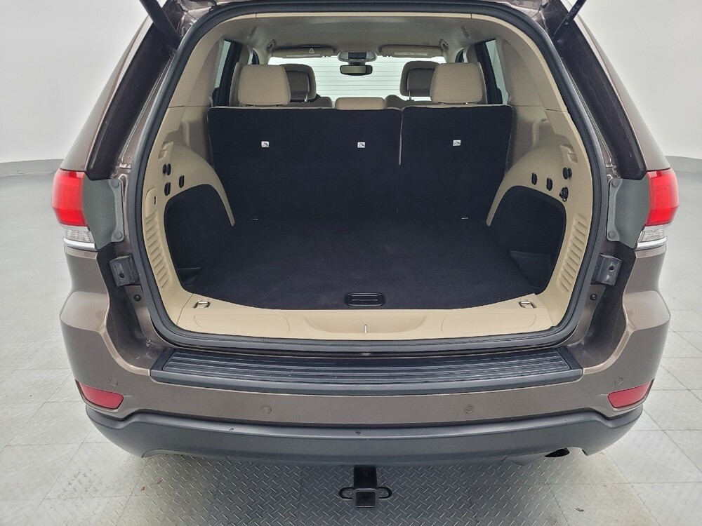 2019 Jeep Grand Cherokee in Jacksonville, FL 32210 - 18070037 29