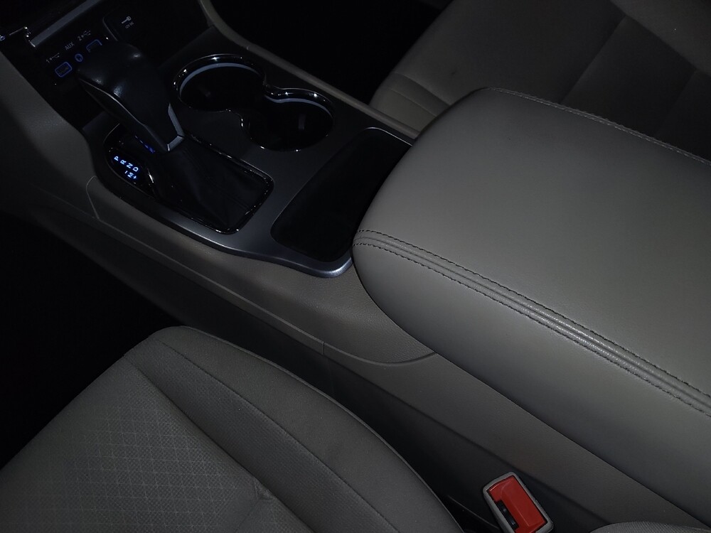 2019 Jeep Grand Cherokee in Jacksonville, FL 32210 - 18070037 26