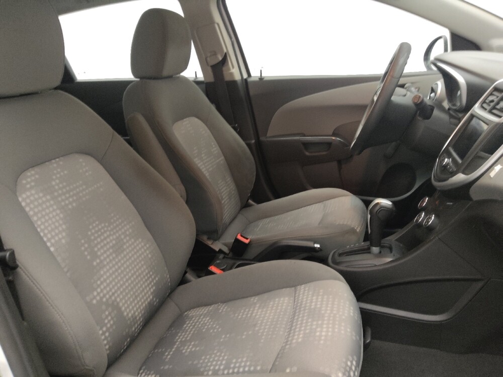 2020 Chevrolet Sonic in Jacksonville, FL 32210 - 18070048 21