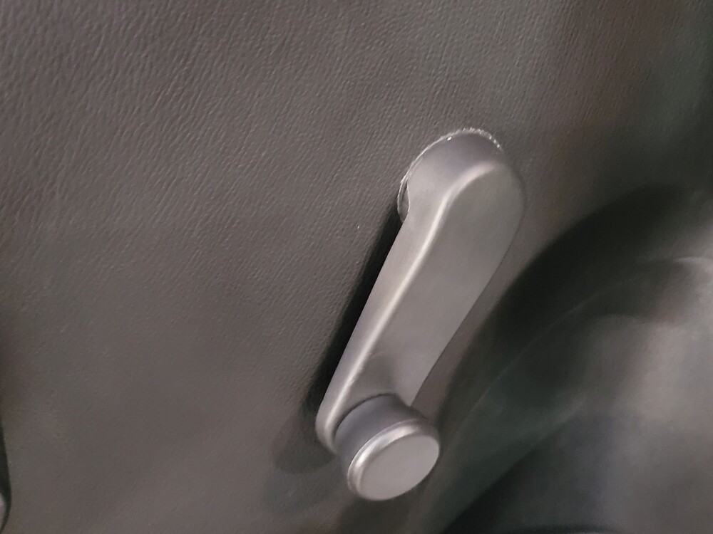 2020 Chevrolet Sonic in Jacksonville, FL 32210 - 18070048 27