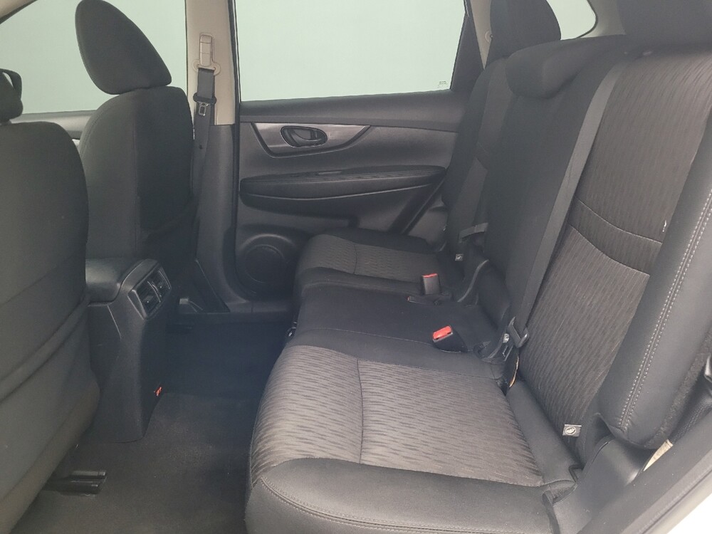 2020 Nissan Rogue in Jacksonville, FL 32210 - 18070062 18