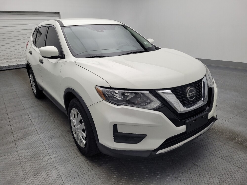 2020 Nissan Rogue in Jacksonville, FL 32210 - 18070062 13