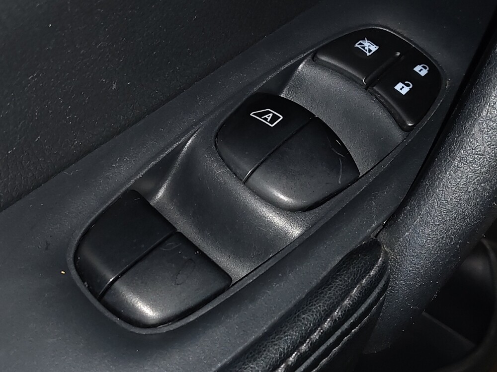 2020 Nissan Rogue in Jacksonville, FL 32210 - 18070062 27