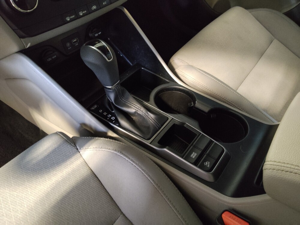 2017 Hyundai Tucson in Savannah, GA 31419 - 18070063 26