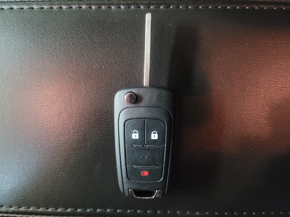 2016 Chevrolet Equinox in Raleigh, NC 27604 - 18070064 32