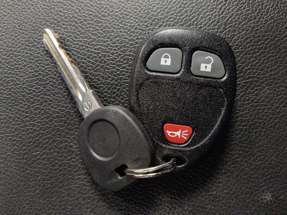 2013 Chevrolet Silverado 1500 in Houston, TX 77060 - 18070079 32