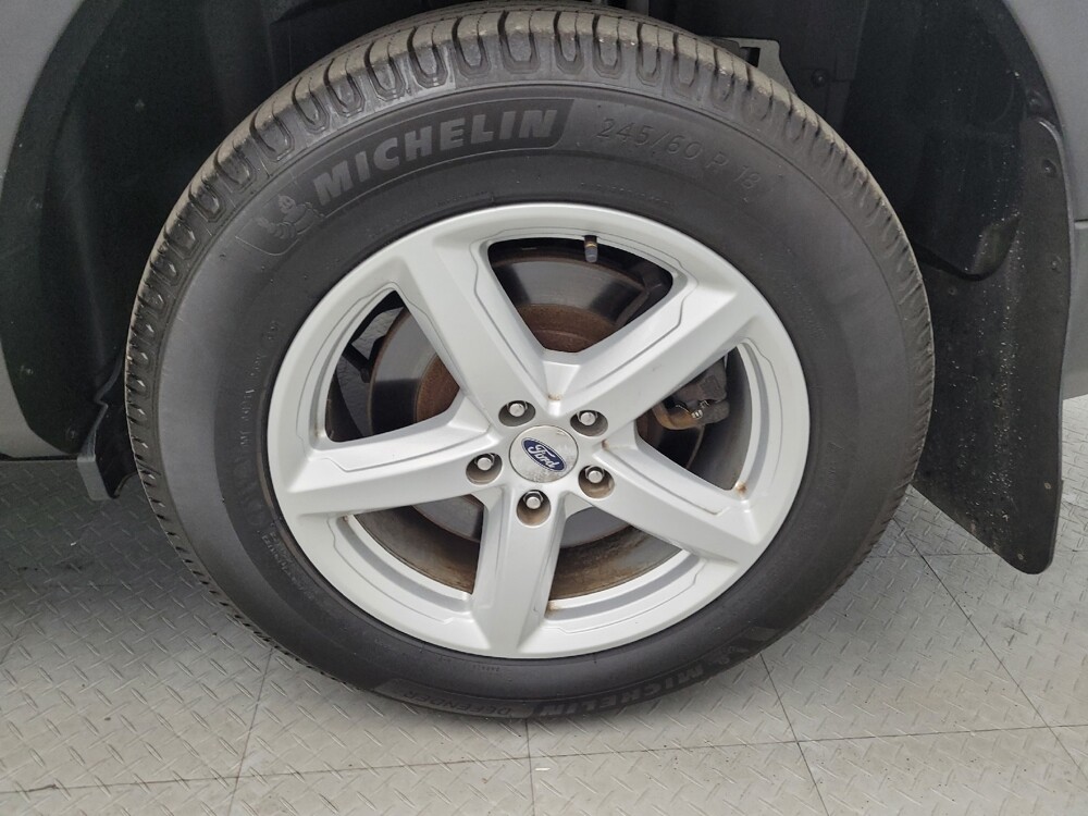 2017 Ford Explorer in Toledo, OH 43617 - 18070100 31