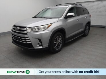 2019 Toyota Highlander in Springfield, MO 65807