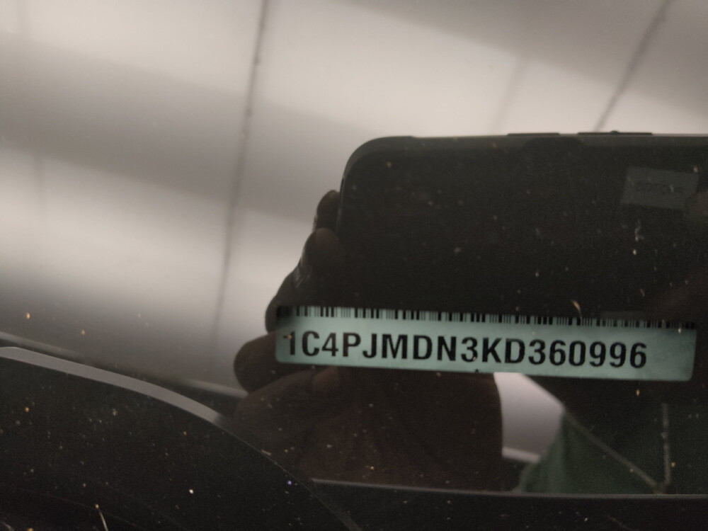 2019 Jeep Cherokee in Lombard, IL 60148 - 18070121 33