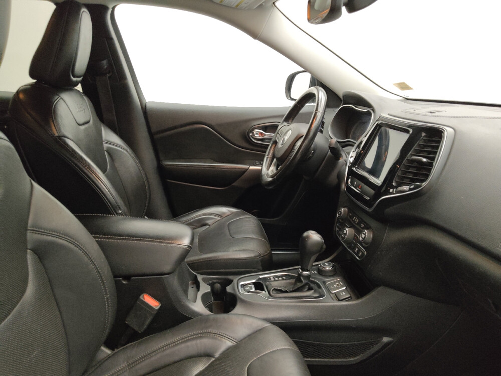 2019 Jeep Cherokee in Lombard, IL 60148 - 18070121 21