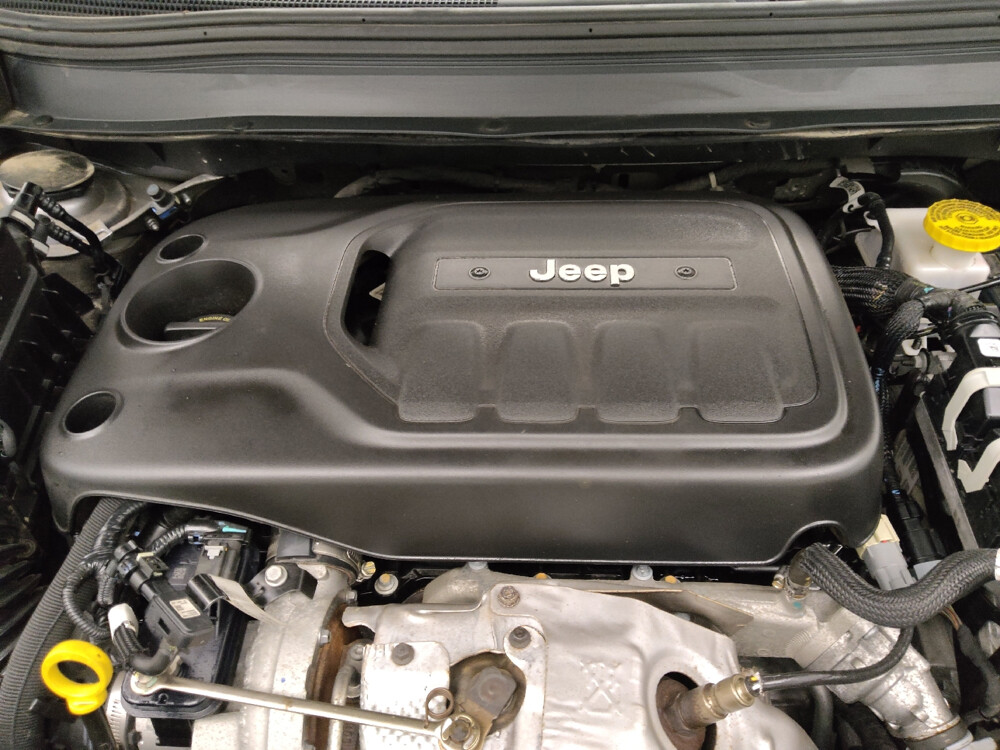 2019 Jeep Cherokee in Lombard, IL 60148 - 18070121 30