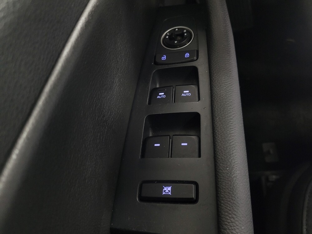 2018 Hyundai Sonata in Stone Mountain, GA 30083 - 18070165 27