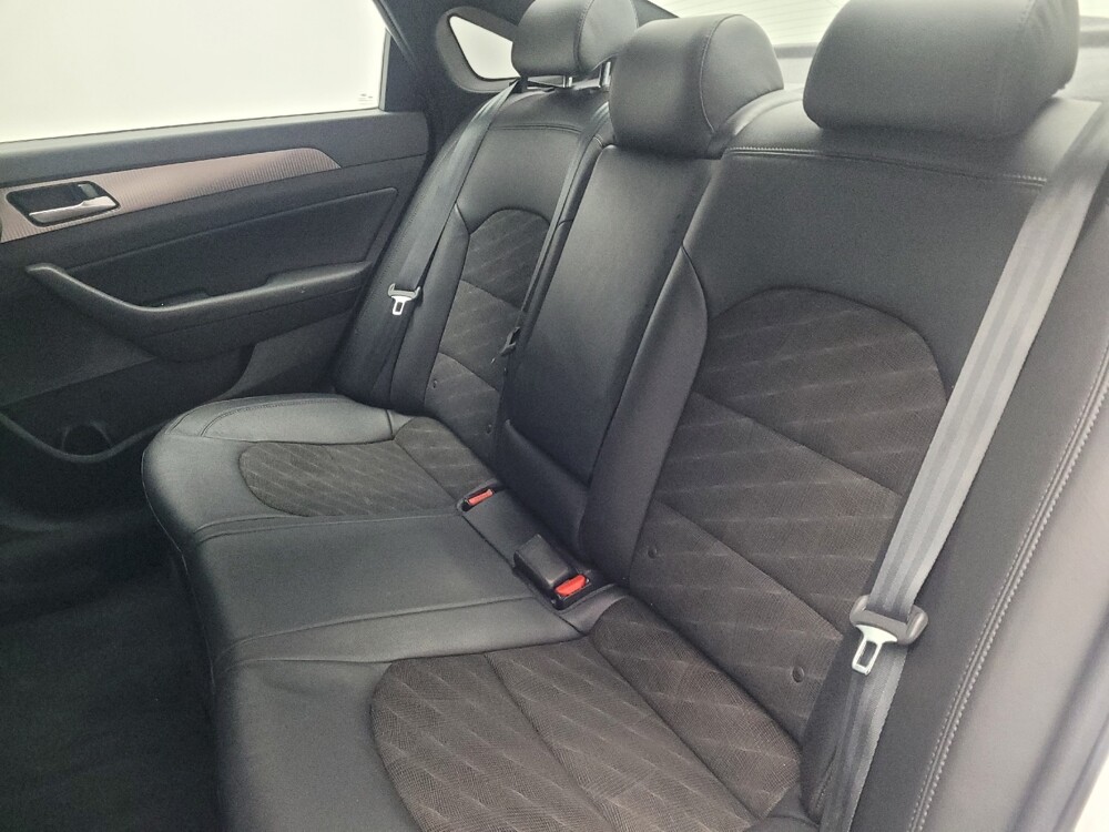 2018 Hyundai Sonata in Stone Mountain, GA 30083 - 18070165 18