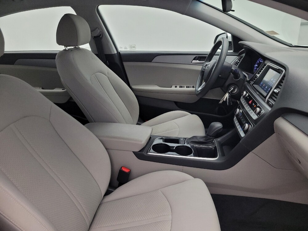 2018 Hyundai Sonata in Albuquerque, NM 87113 - 18070183 21