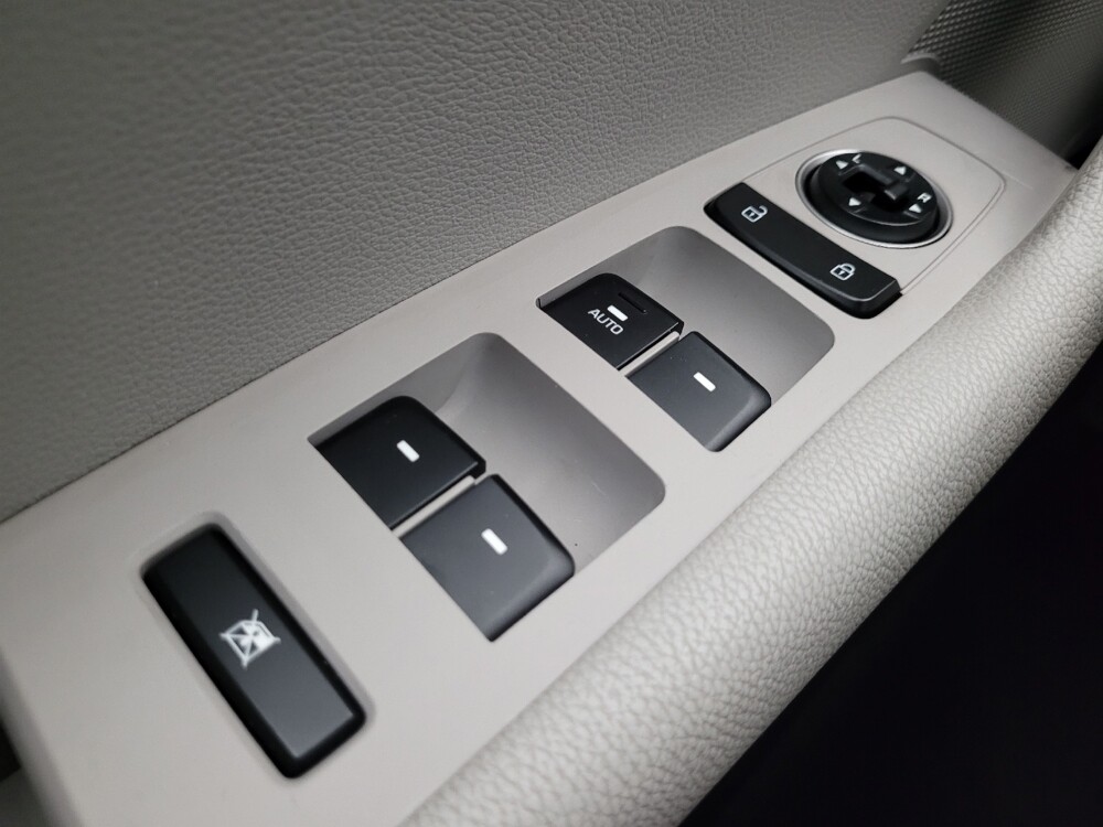 2018 Hyundai Sonata in Albuquerque, NM 87113 - 18070183 27